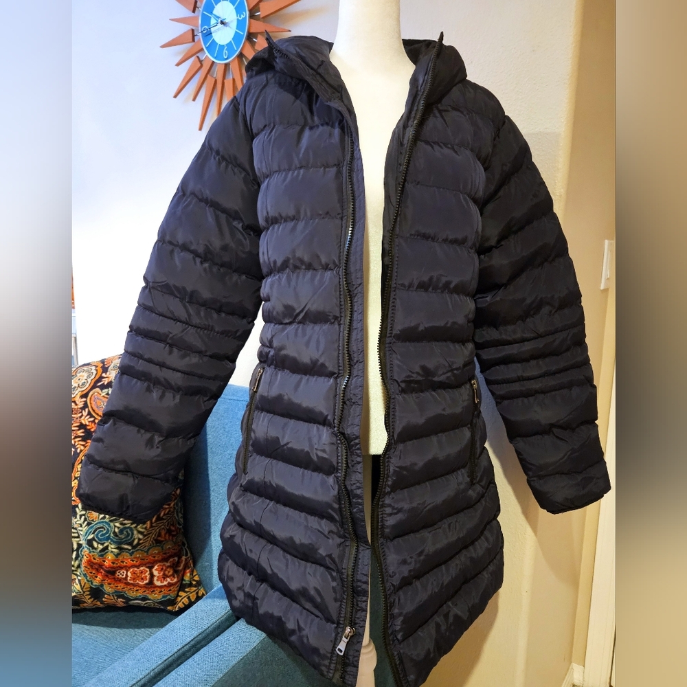 Like NEW Beautiful Blue Long Puffer Coat Medium - Picture 3 of 9